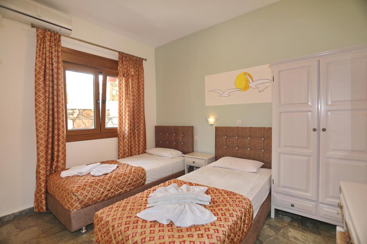 Niki Apartments Panormos  Экстерьер фото