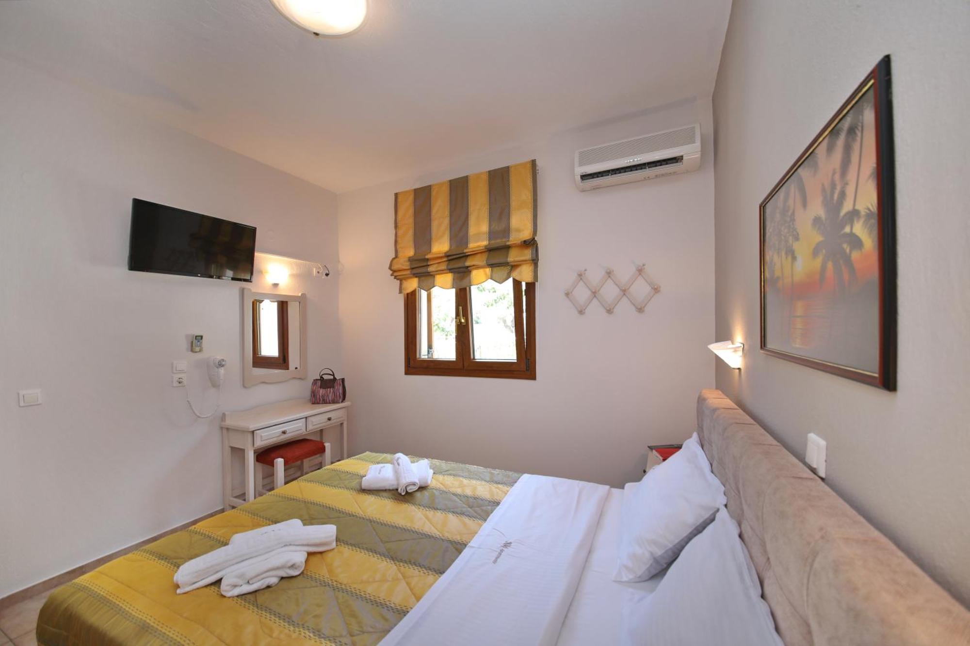 Niki Apartments Panormos  Экстерьер фото